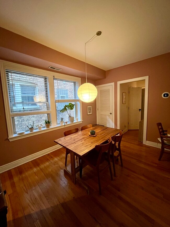 Photo - 2153 W McLean Ave Unit Apt 2