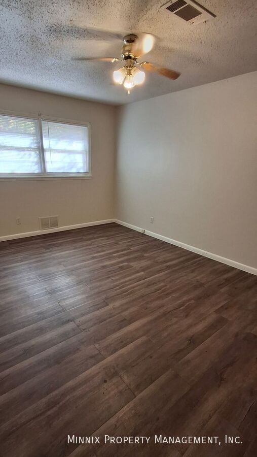 Photo - 4224 SW 2nd Ave