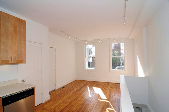 Photo - 749 Park Rd NW Unidad 1