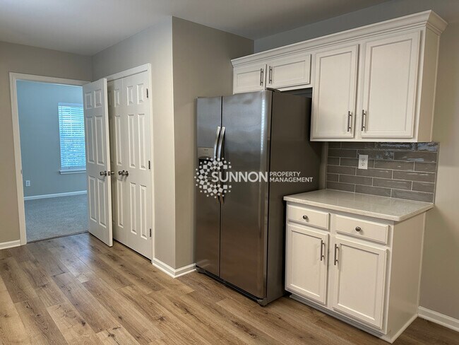 Photo - Newly Remodeled 5 Bed 2.5 Bath
