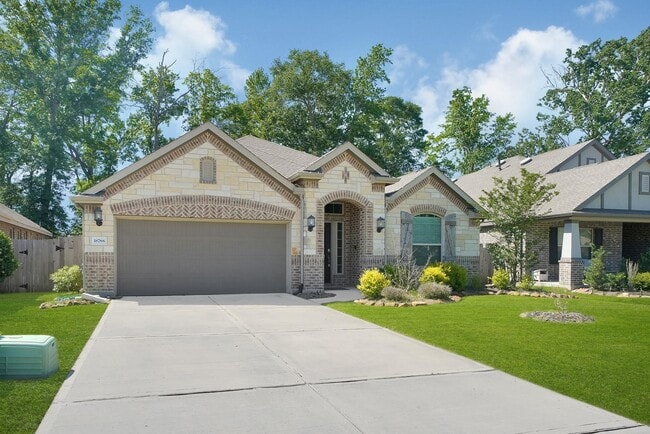 Building Photo - 18788 Laurel Hills Dr