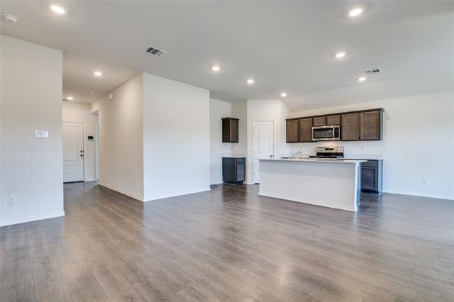 Photo - 611 Chuck Wagon Dr