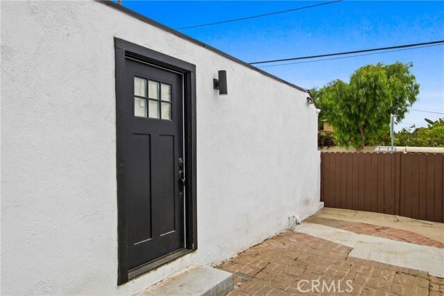 Building Photo - 1558 W 105th St Rental