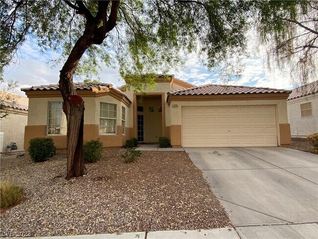 Photo - 2528 Stonequist Ave