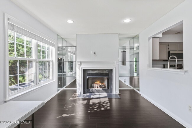 Photo - 761 Banyan Ct