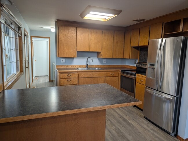 13701 Douglas Rd