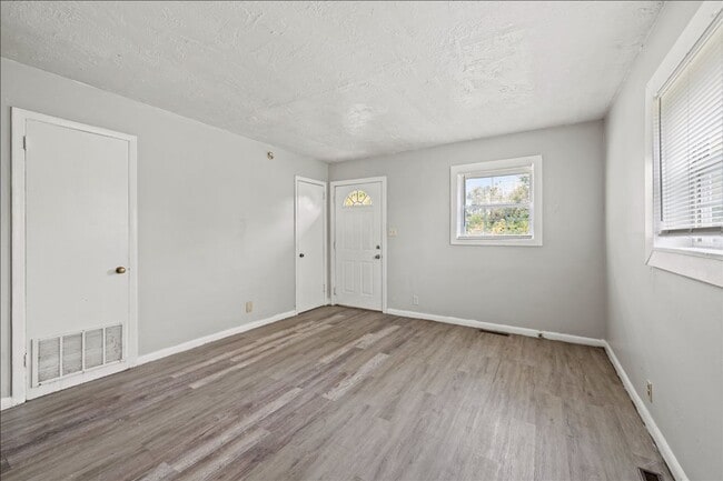 Photo - 1783-1783 Roosevelt Ave Unit 1783 Roosevelt Ave