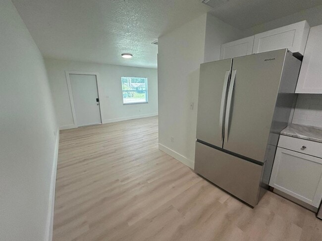 Photo - 2147 Sibley Ave