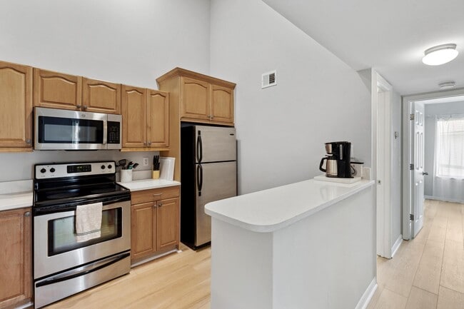 Photo - 6271 Chasewood Dr Unidad f