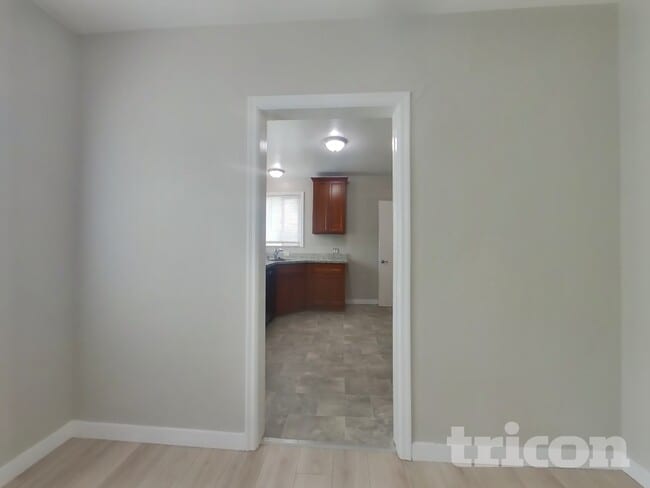 Photo - 627 Pierce St