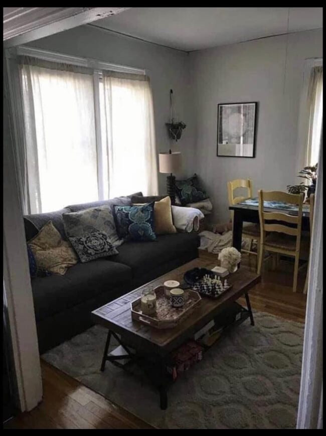 Photo - 101 Hooker St