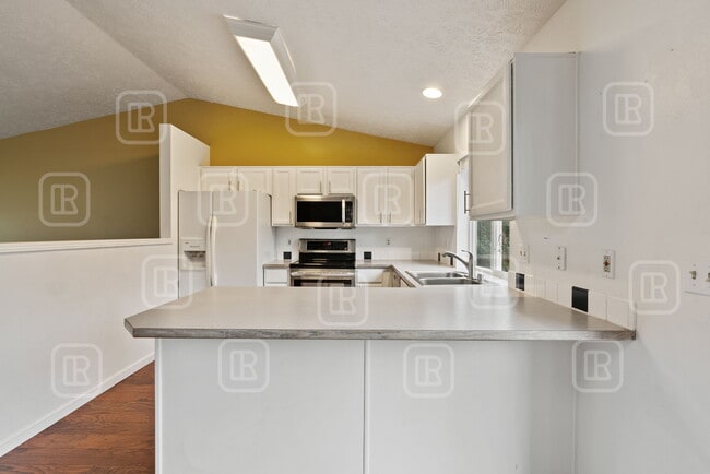 Photo - 23713 E Maxwell Ave