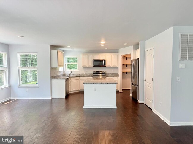 Photo - 206 Cranes Corner Rd