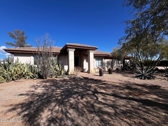 Building Photo - 4728 E Ron Rico Rd Rental