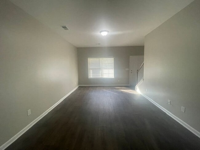 Photo - CedarVillage1025(Warranty) Unidad 1