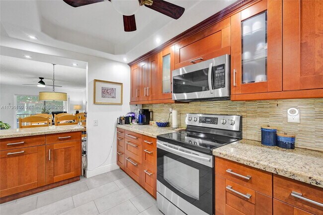 Photo - 830 S Hollybrook Dr Unidad 310