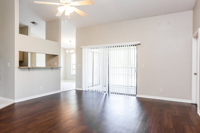 Photo - 1455 Thornbank Ln