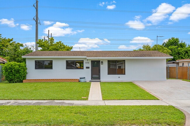 Building Photo - 5110 SW 106th Ave