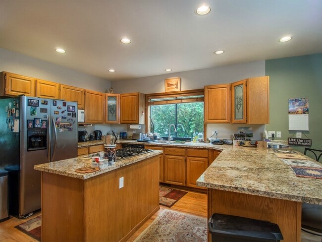 Photo - 24109 SE 24th St