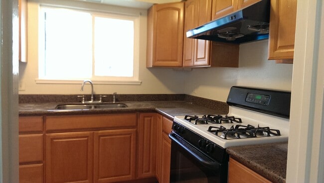 Photo - 368 America Ave