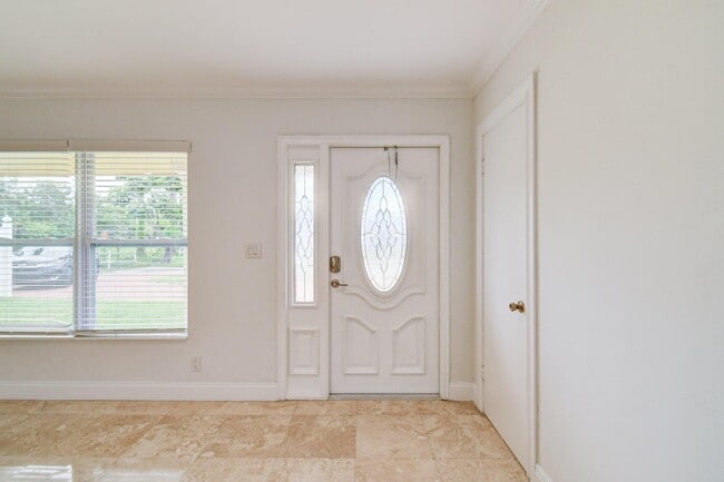 Photo - 15021 Jackson Rd