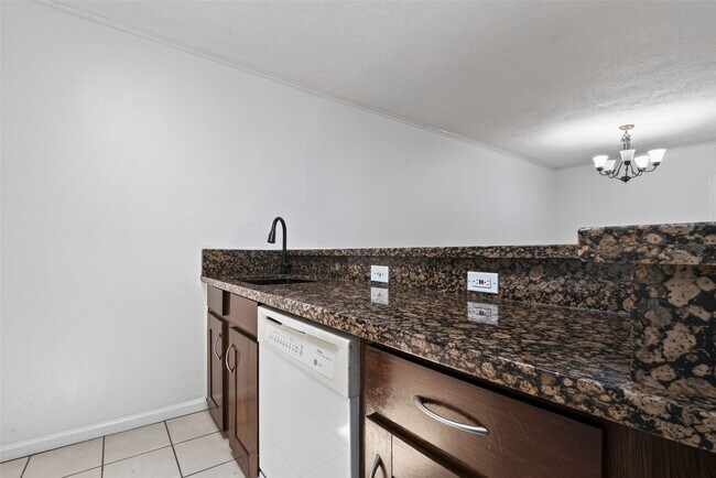 Photo - 3271 Sul Ross St Unit 20
