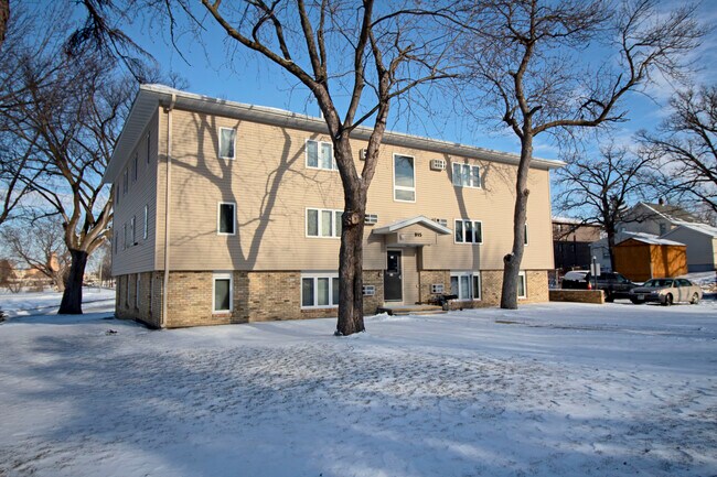 Photo - 915 7th St S Unit 11