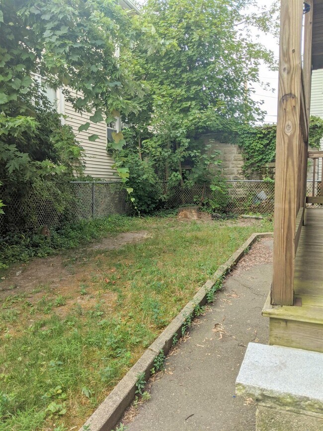 Photo - 79 Conwell Ave Unit #1