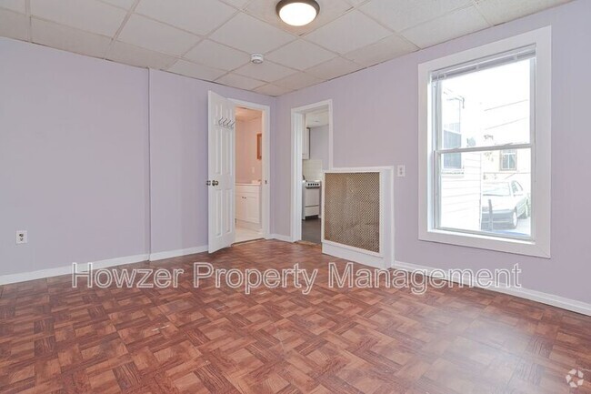 Building Photo - 109 Green St Unit 1 Rental