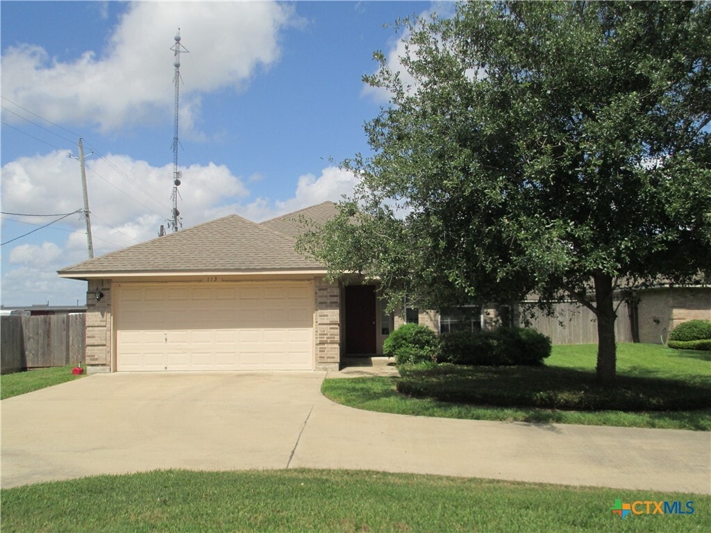 Photo - 113 Jocelyn Cir