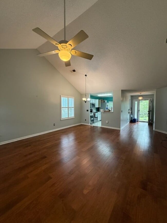 Photo - Charming 3-bedroom, 2-bath home in Florence,