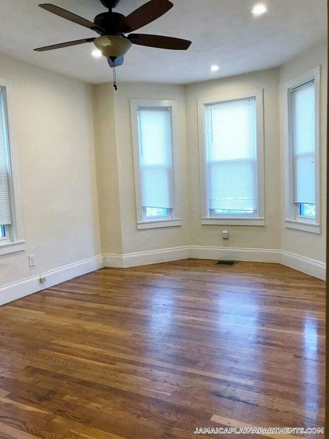 Photo - 108 Hyde Park Ave Unidad 1