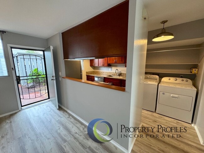 Photo - Spacious 3 Bdrm 2.5 Bath Mililani Townhouse