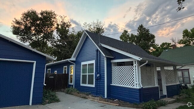 Building Photo - 197 S Washington Ave Rental