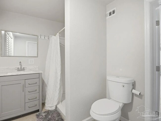 Photo - 4918 Lillian Hwy