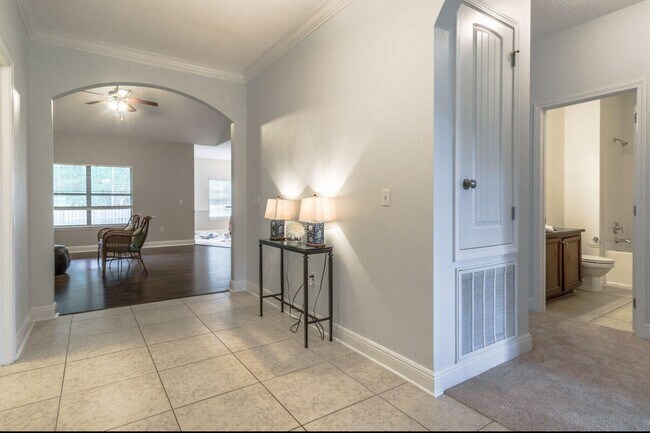 Photo - 32 Sonata St