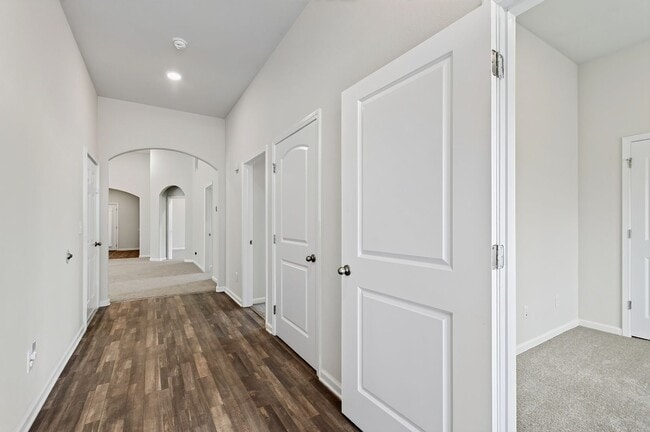 Photo - 4 Bedroom Ranch in Creedmoor!