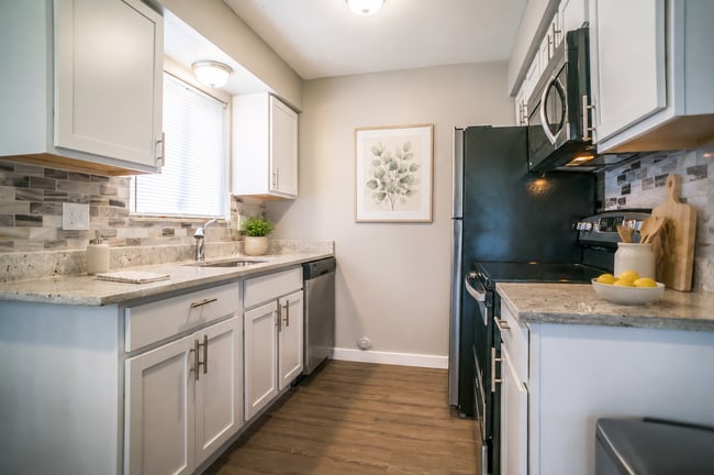 Photo - 2157 Decker Rd Unit 16