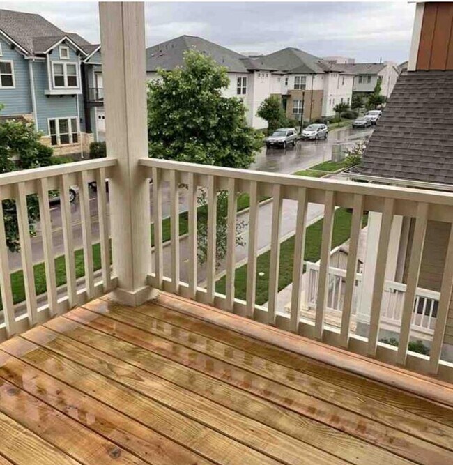 Photo - 2908 Zach Scott St