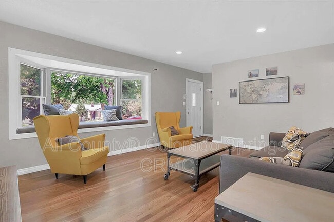 Photo - 723 N Logan Ave