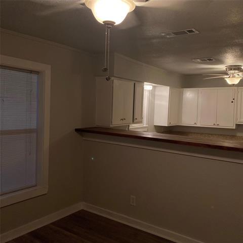 Photo - 4611 Bradshaw St