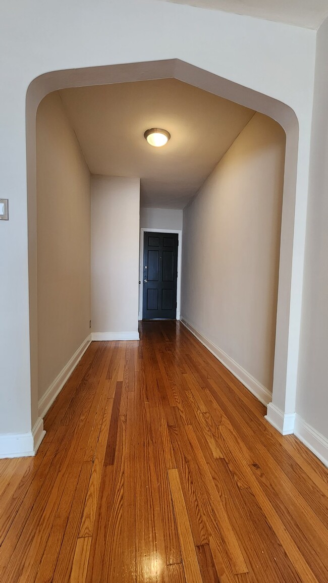Photo - 7512 Cromwell Dr Unit 2nd floor