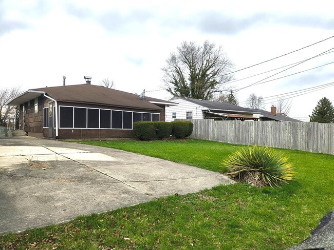 Photo - 3036 Lee Ellen Pl