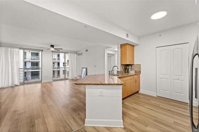 Photo - 1830 Radius Dr Unit 605