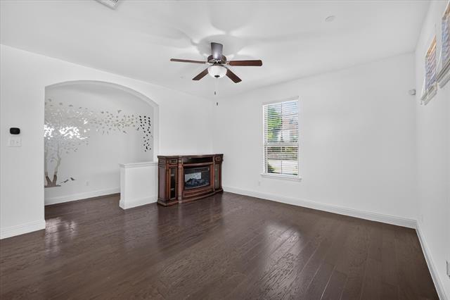 3001 Decker Dr
