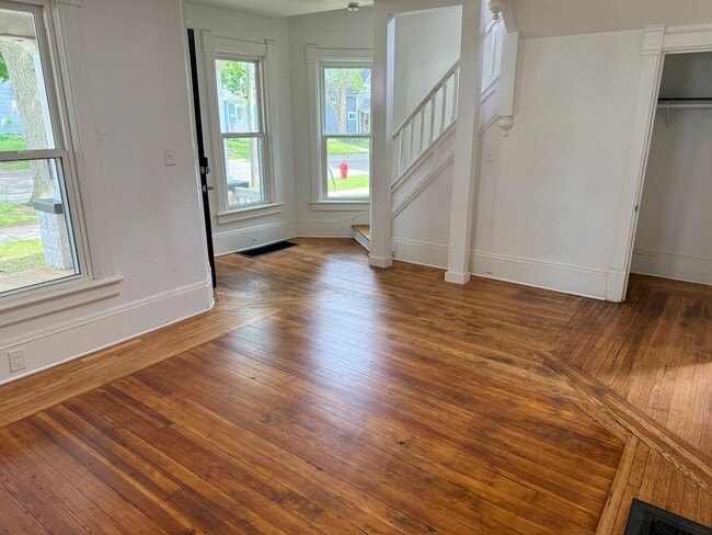 Photo - 612 Third St.