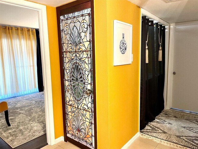 Photo - 8521 Hearth Dr Unit 3