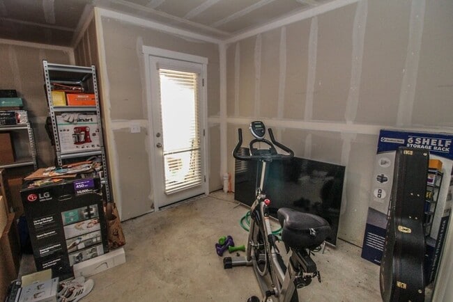 Photo - 3312 156th St SW