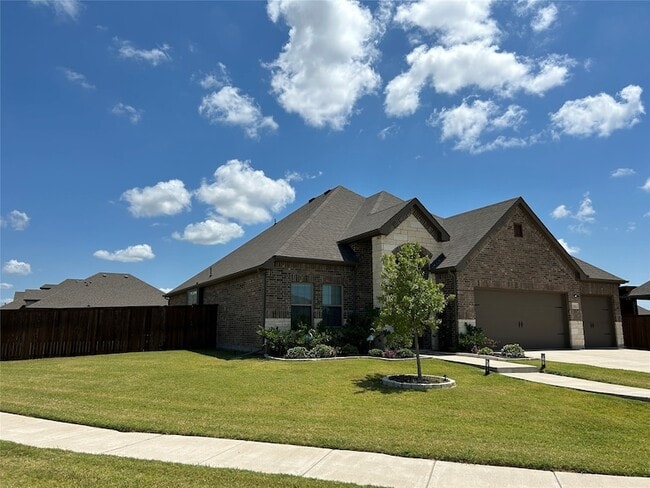 Building Photo - 541 Firethorn Dr Rental