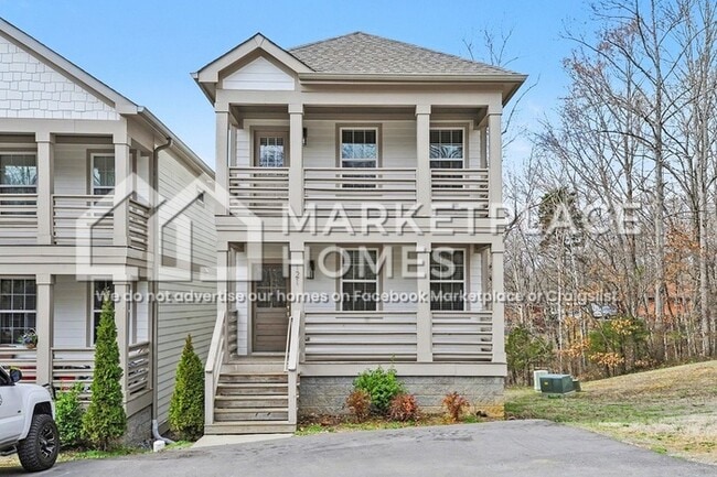 Photo - 121 Bell St